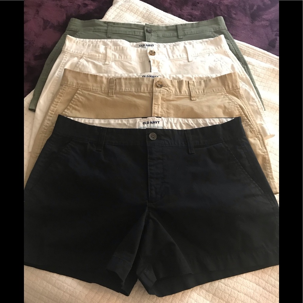 Bundle of 4 old navy shorts for $15